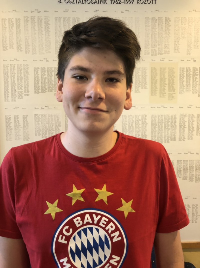 Kövesdi Richárd.png